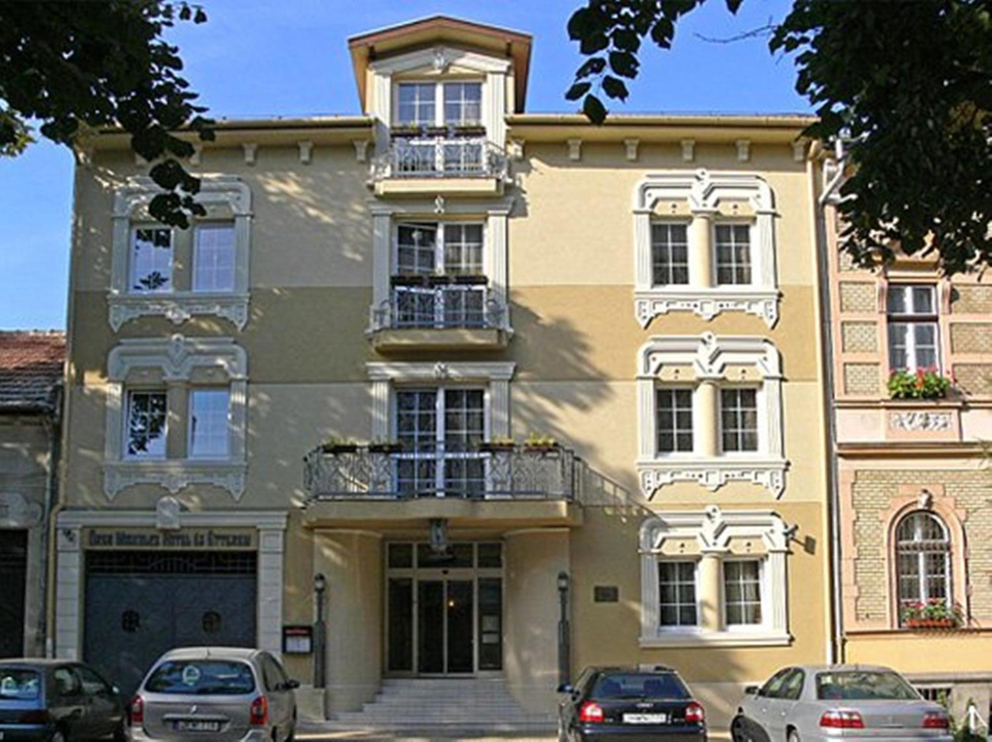 Oereg Miskolcz Hotel Esterno foto