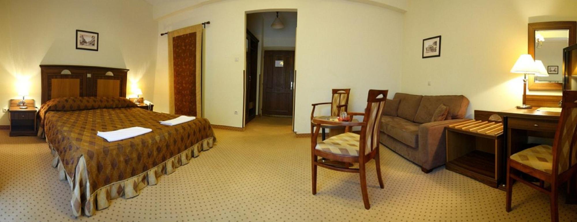 Oereg Miskolcz Hotel Esterno foto