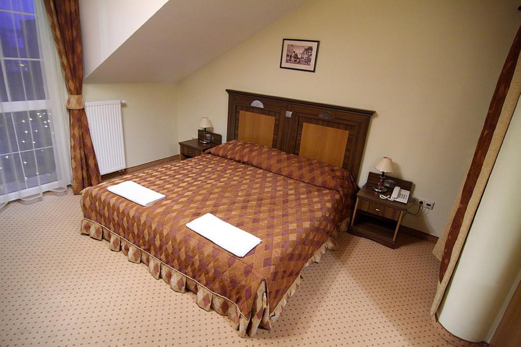 Oereg Miskolcz Hotel Esterno foto